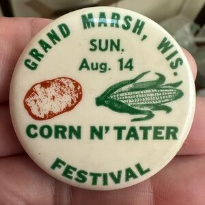 Vintage Wisconsin Corn N’ Tater pin